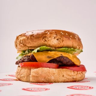 Sánguche de hamburguesa de la casa